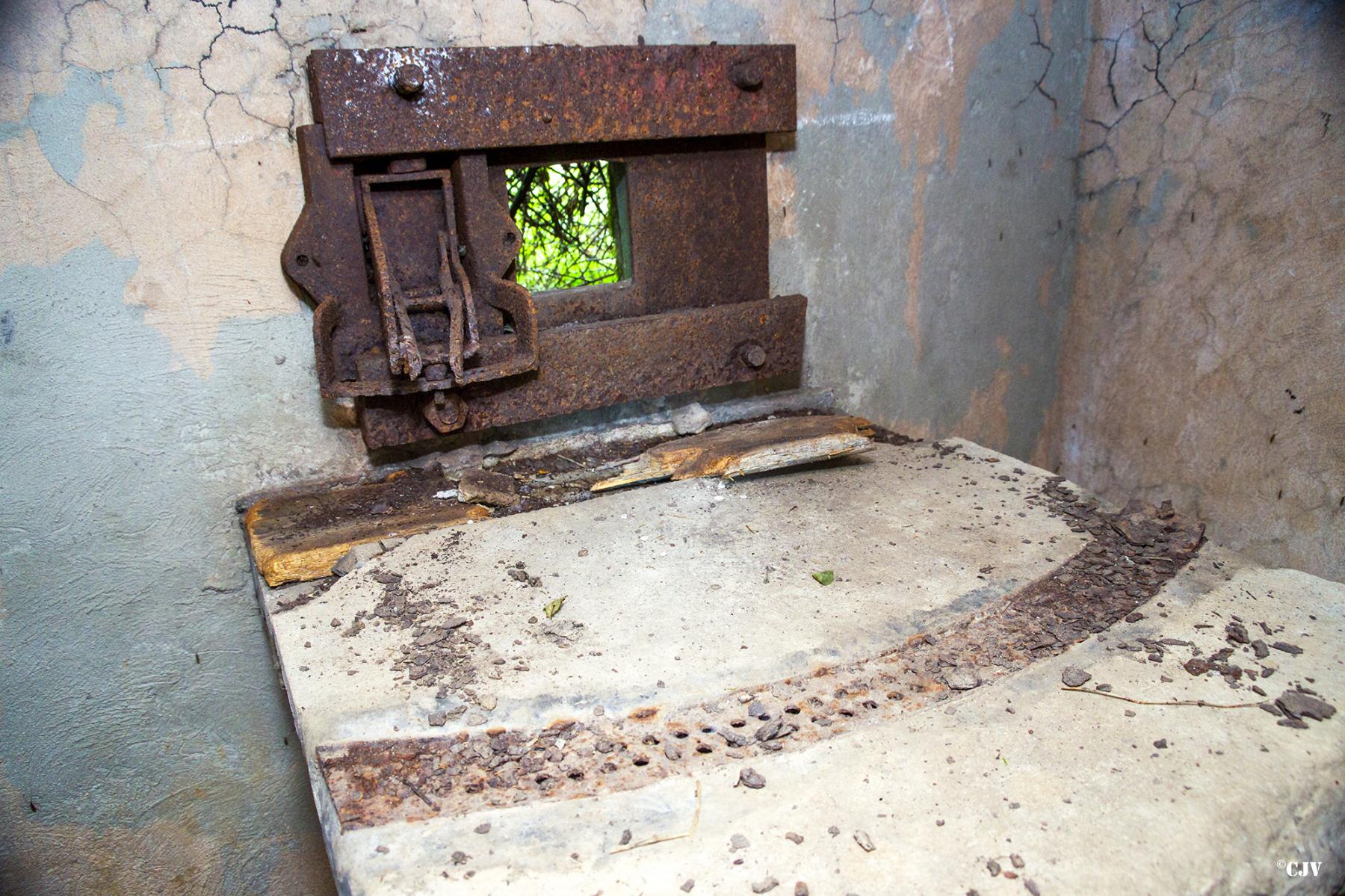 Ligne Maginot - RUISSEAU DE LA ROSE OUEST 1 - (Blockhaus pour arme infanterie) -  - Lia VERMEULEN