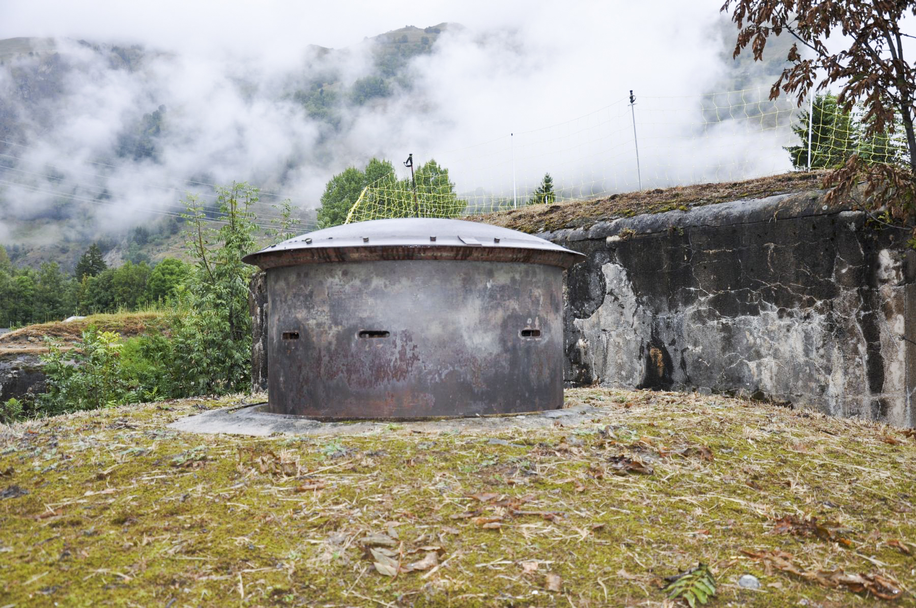 Ligne Maginot - VULMIS OU VULMIX - (Position d'artillerie préparée) - Tourelle mitrailleuse Mle GF4 du saillant 4 (n° 87) - Quentin DB