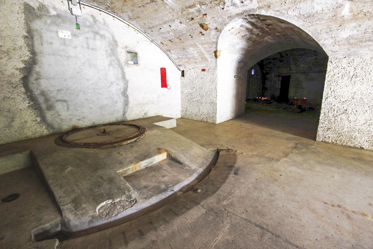 Ligne Maginot - VULMIS OU VULMIX - (Position d'artillerie préparée) - Casemate n°3 - Michel & Philippe ZIMMER
