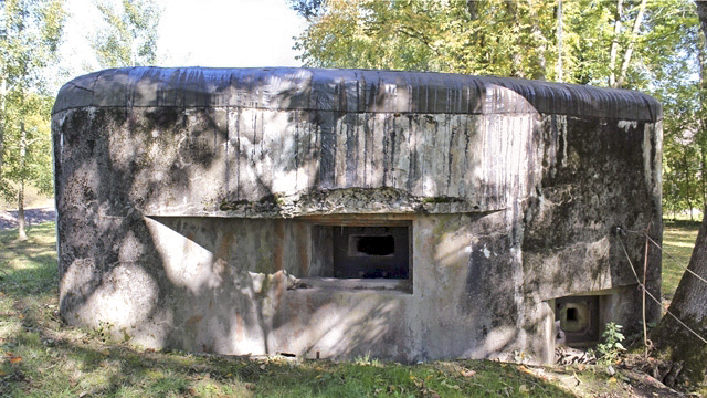 Ligne Maginot - HERBITZHEIM  1 - (Blockhaus pour arme infanterie) - Façade de tir Ouest - Christian LENHARD