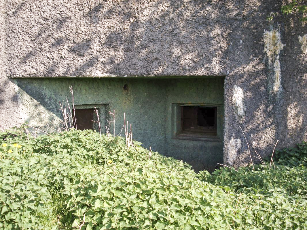 Ligne Maginot - SAINT ANTOINE - (Casemate d'infanterie - double) - Flanquement gauche - R Tucker
