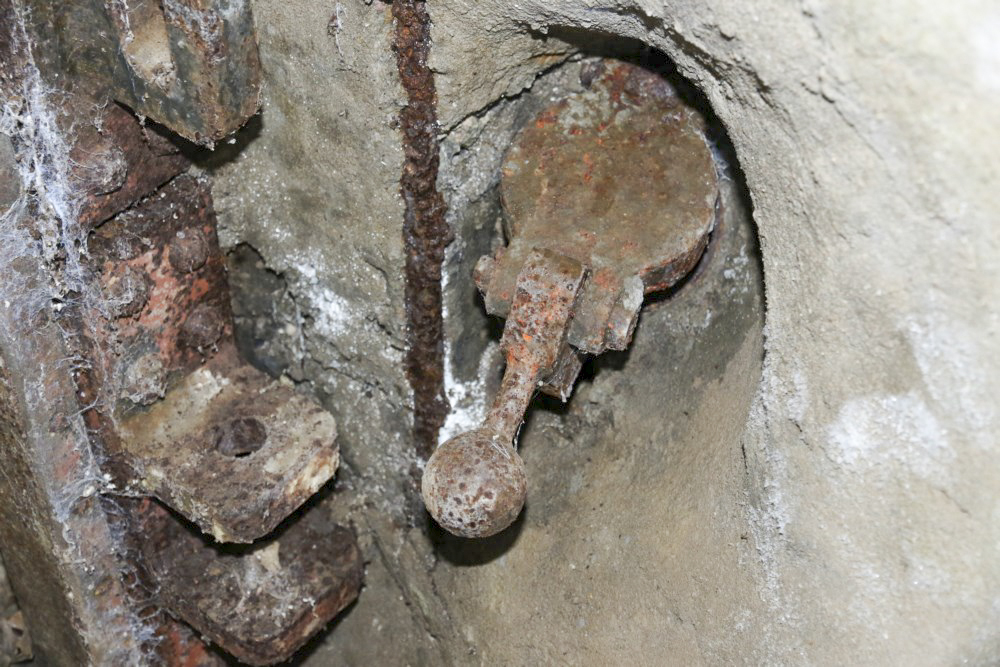 Ligne Maginot - M129 - NACHTWEID 1 - (Blockhaus pour arme infanterie) - Goulotte d'entrée - Alain Perouffe