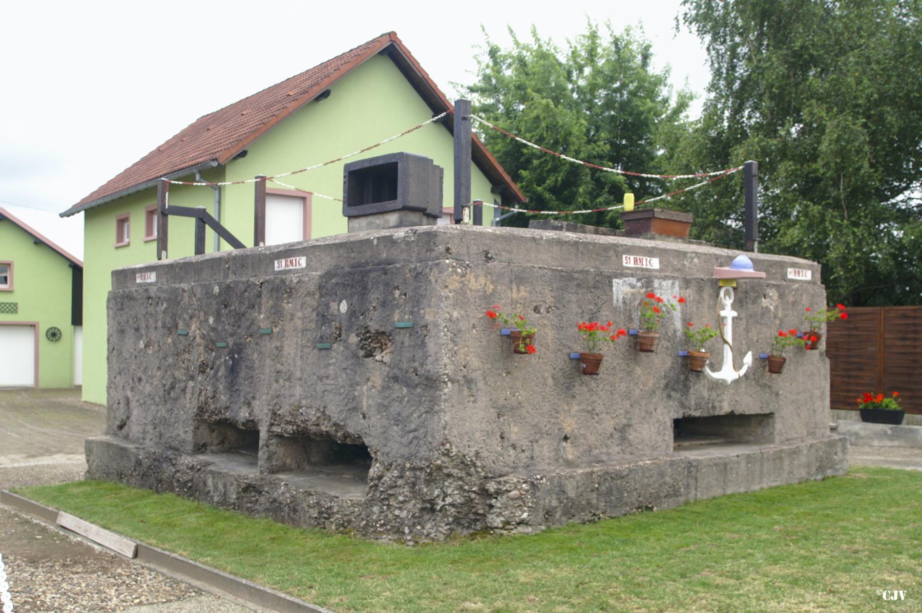 Ligne Maginot - PONT DU LANGENTHAL SUD - (Blockhaus pour arme infanterie) - Le blockhaus - Lia Vermeulen