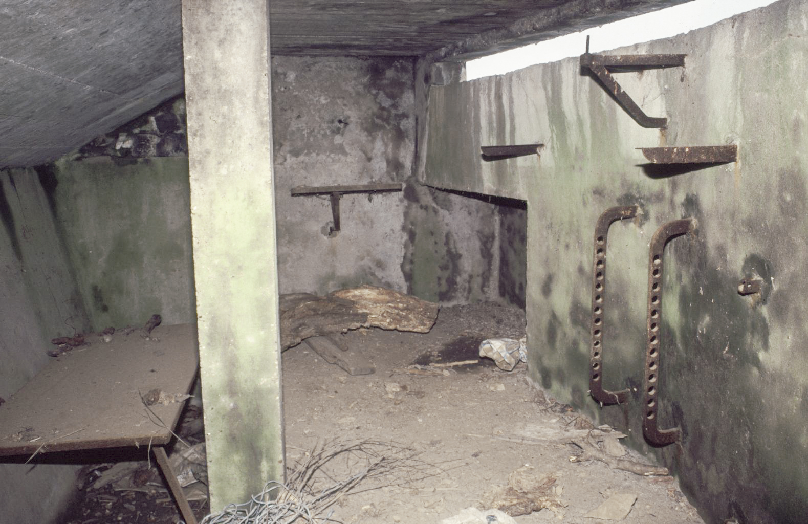Ligne Maginot - BB17 - FERME HENRY SUD - (Observatoire d'artillerie) - L'intérieur - ammagsdr