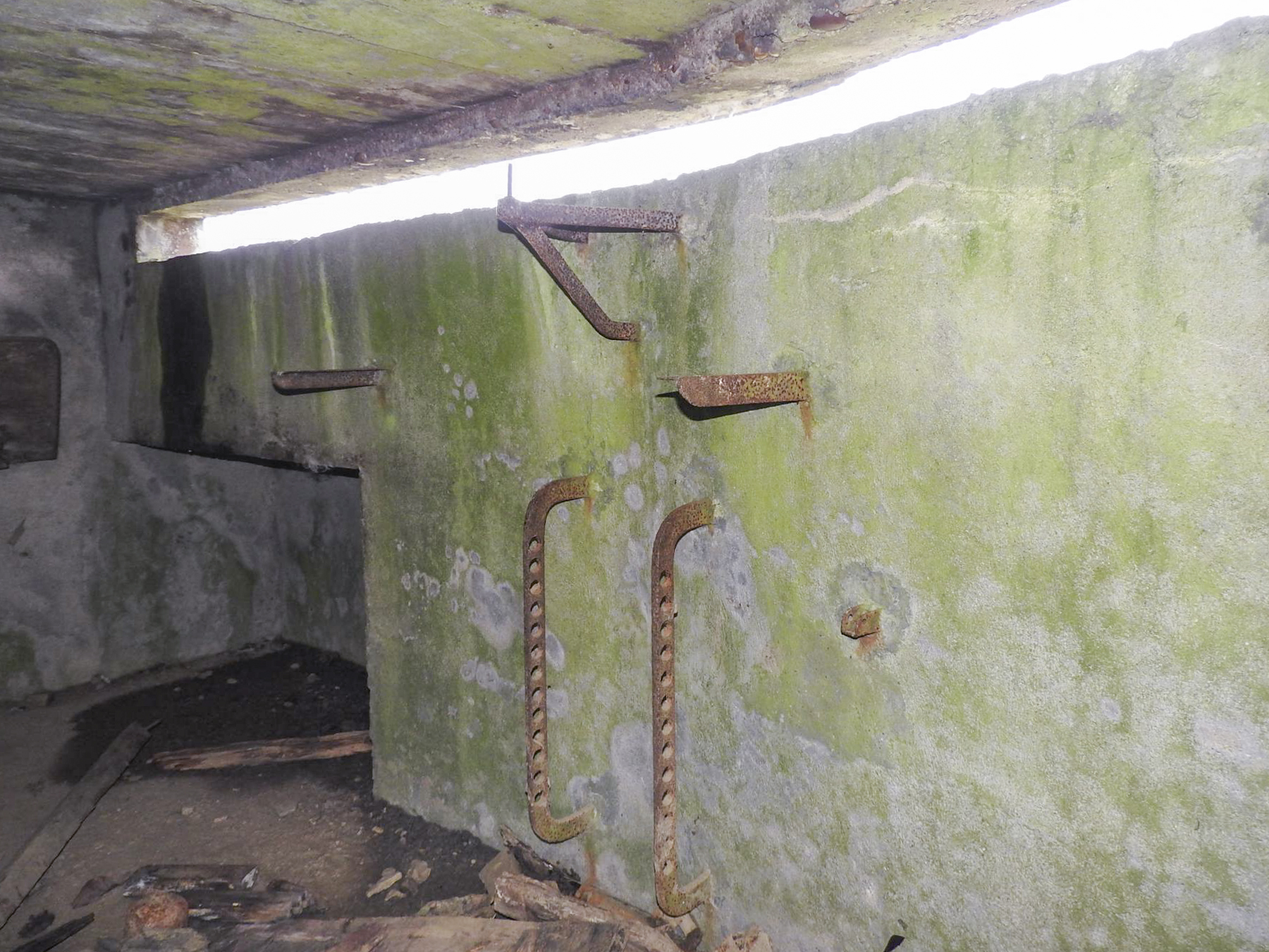 Ligne Maginot - BB17 - FERME HENRY SUD - (Observatoire d'artillerie) - L'intérieur de l'observatoire. - STENGER Mathieu