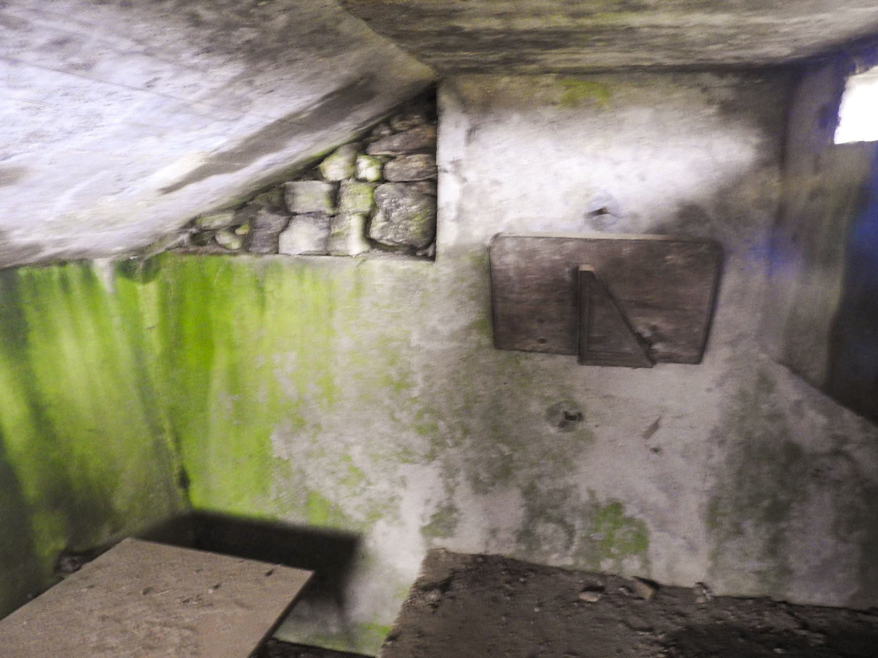 Ligne Maginot - BB17 - FERME HENRY SUD - (Observatoire d'artillerie) - L'intérieur de l'observatoire. - STENGER Mathieu