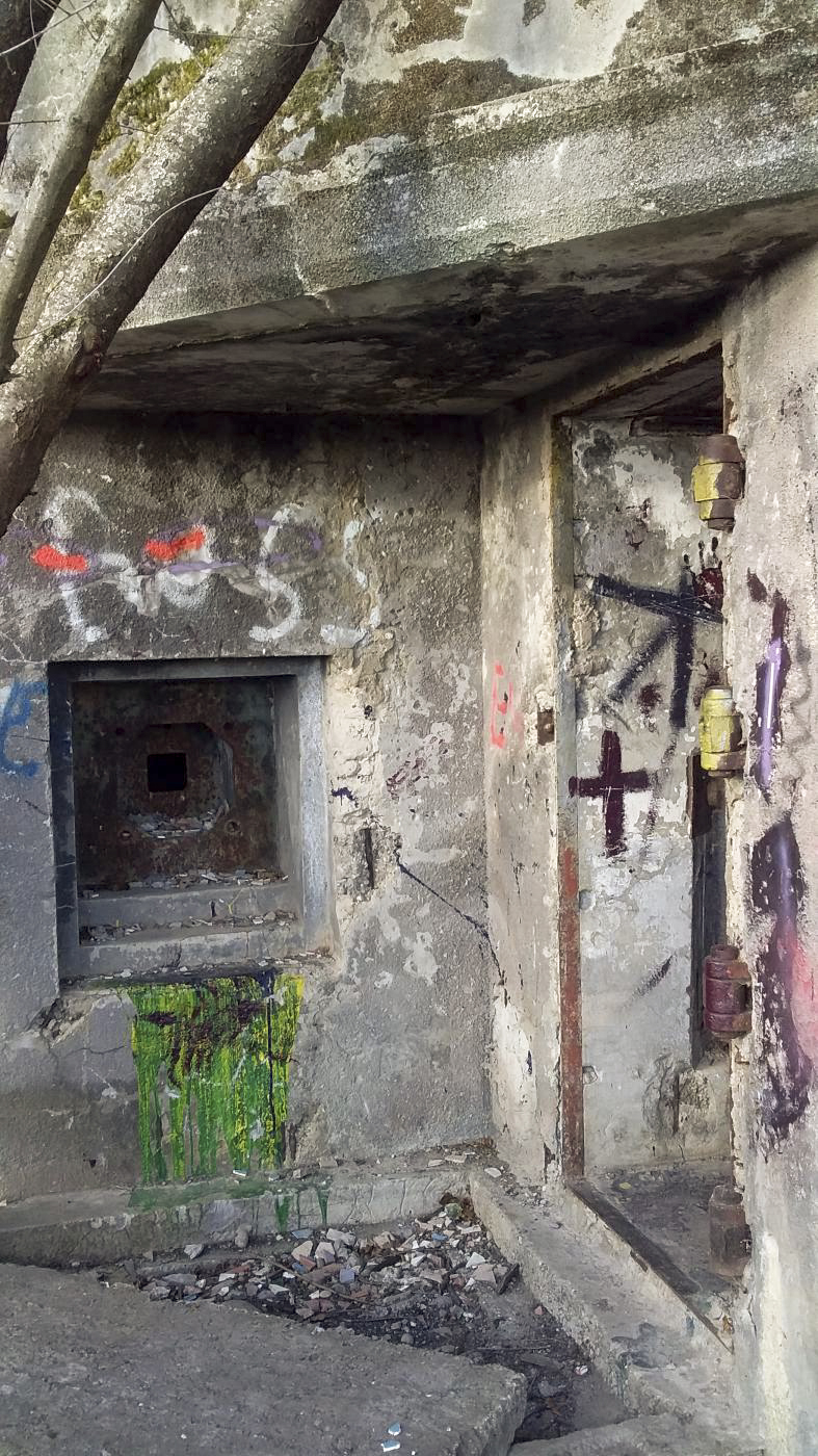 Ligne Maginot - 22/3 - GERSTHEIM - (Casemate d'infanterie - double) - L'entrée de la casemate - Joel Muntzinger