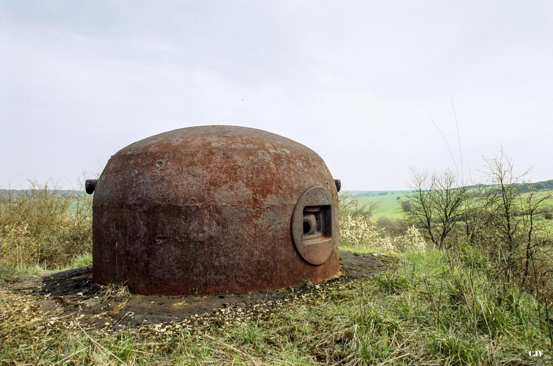 Ligne Maginot - ACHEN NORD EST - (Casemate d'infanterie - double) - Cloche GFM - Caspar Vermeulen