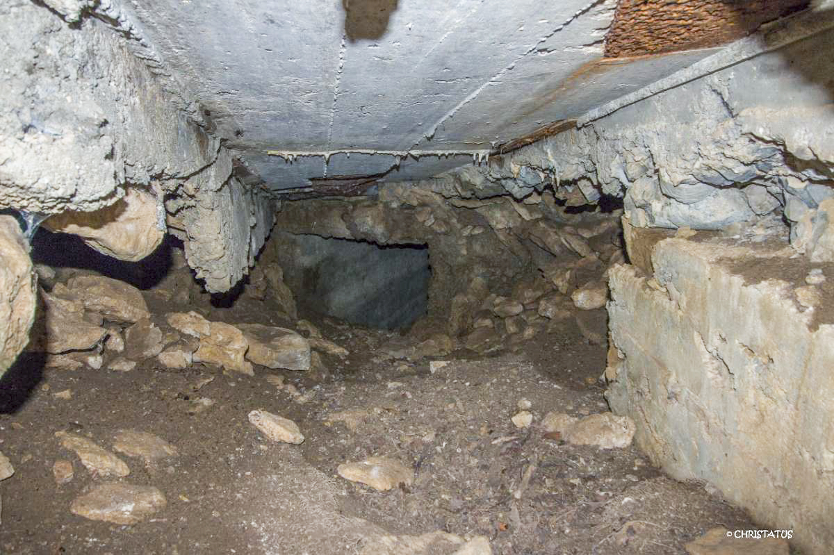 Ligne Maginot - COTE 294BIS - (Blockhaus pour arme infanterie) - Accès bétonné au blockhaus - Christian LENHARD