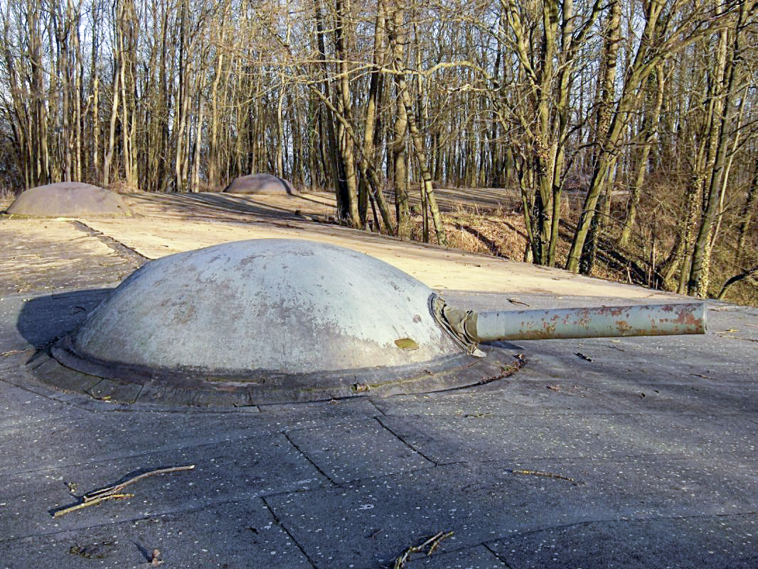 Ligne Maginot - GUENTRANGE (FESTE DE) - (Ouvrage d'artillerie) - Batterie Nord
Tourelle 105 mm - Yves NOEL