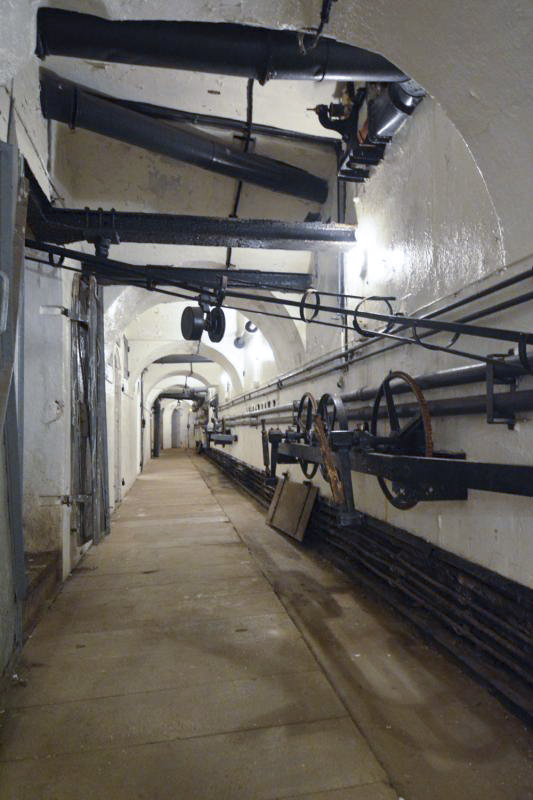 Ligne Maginot - GUENTRANGE (FESTE DE) - (Ouvrage d'artillerie) - Batterie Nord
Le couloir avant - LAMBERT Pascal