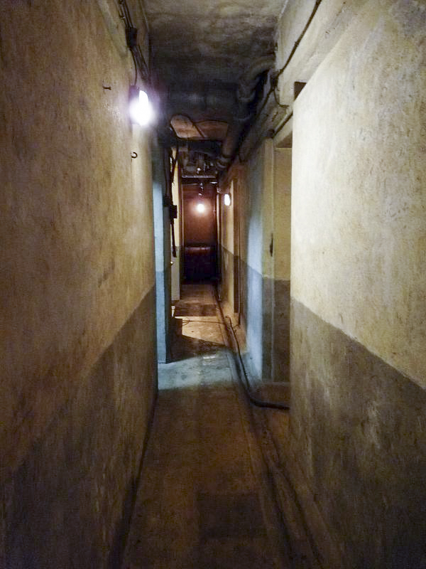 Ligne Maginot - BICHEL SUD - X19 - (Abri) - Couloir étage inférieur - Sylvie Laure LAMBERT