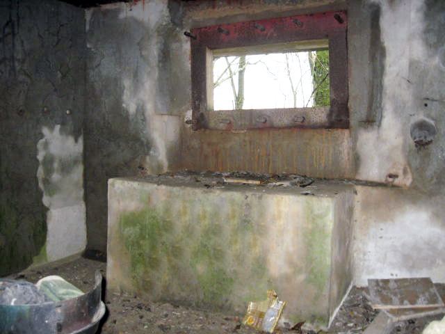 Ligne Maginot - LEYER 3 - (Blockhaus pour canon) - L'emplacement du canon - Christian LENHARD