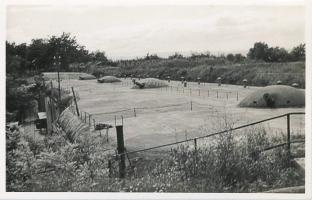 Ligne Maginot - CERISIERS - (Ouvrage d'artillerie) - La batterie en 1940.
L'armement est intact