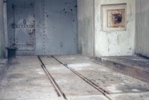 Ligne Maginot - ANZELING - A25 - (Ouvrage d'artillerie) - Entrée munitions
Porte blindée et pont escamotable