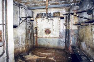 Ligne Maginot - ANZELING - A25 - (Ouvrage d'artillerie) - Bloc 5
Créneau pour lance bombes de 135