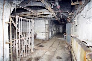 Ligne Maginot - ANZELING - A25 - (Ouvrage d'artillerie) - Bloc 5
Magasin M2 en bas du bloc