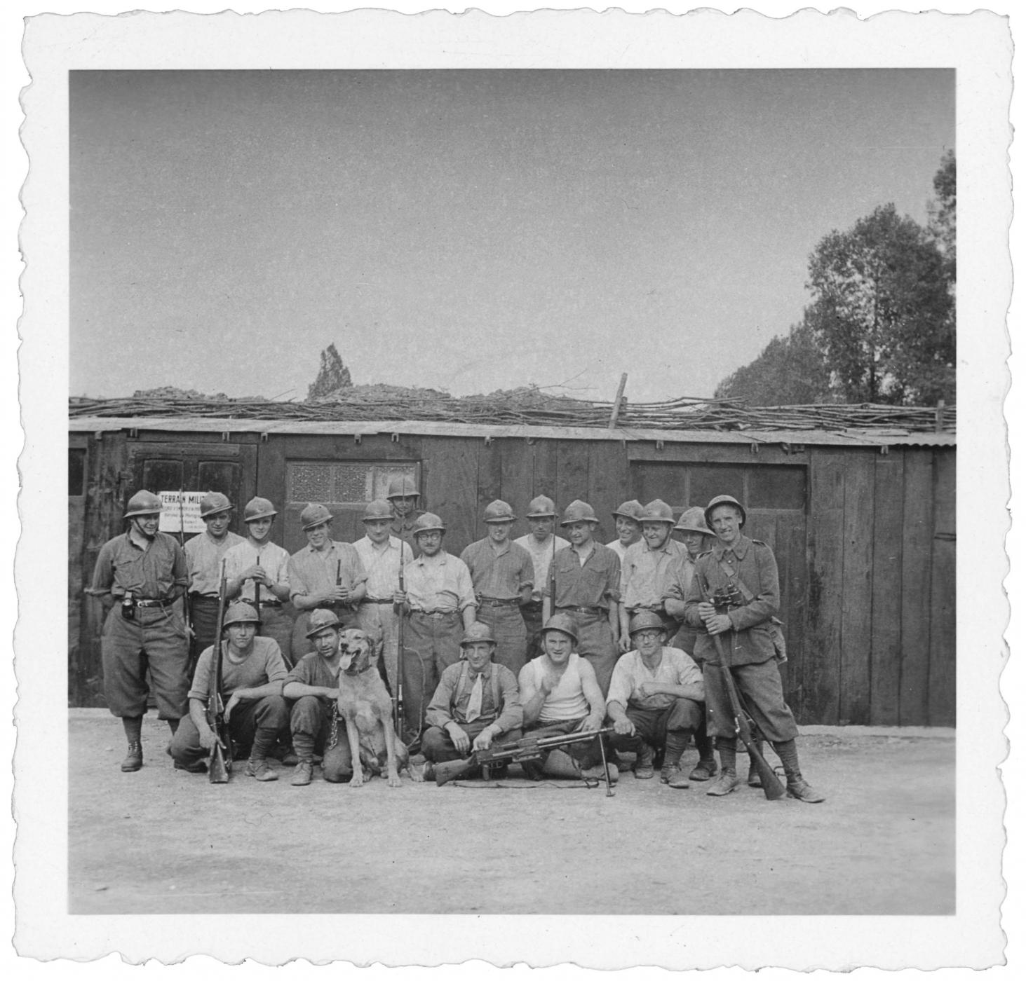 Ligne Maginot - FORT LOUIS OUEST - (Casemate d'infanterie - double) - Equipage de la casemate de Fort-Louis Ouest - Fernand Elchinger