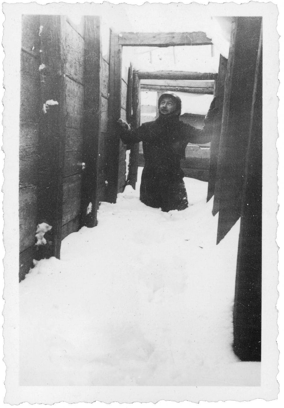 Ligne Maginot - FORT LOUIS OUEST - (Casemate d'infanterie - double) - Les tranchées avoisinantes lors de l'hiver 39-40 - Inconnu