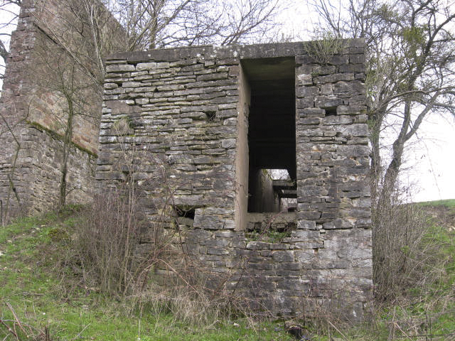 Ligne Maginot - TIEFGRABEN - (Stand de tir) - L'entrée du batiment - Christian LENHARD