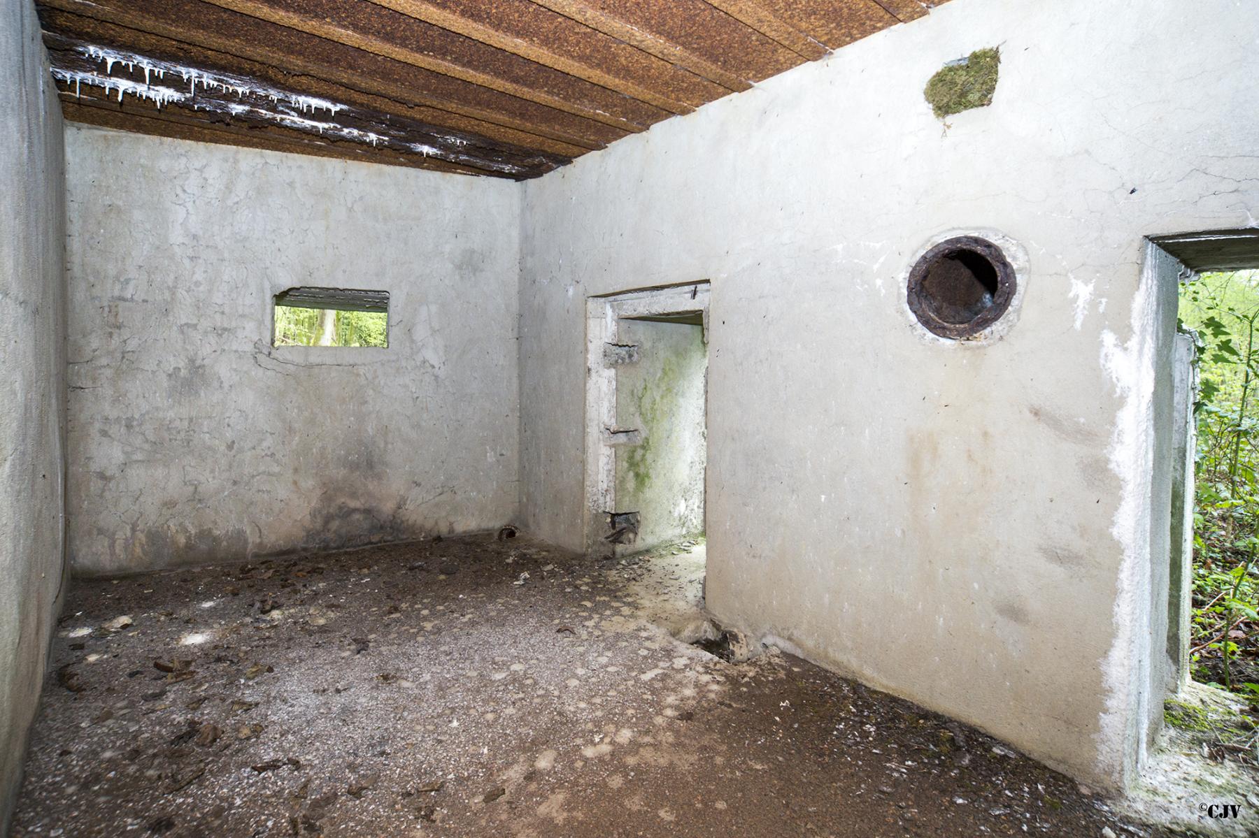 Ligne Maginot - A11 - ACCOTEMENT OUEST - (Blockhaus pour canon) -  - Lia VERMEULEN