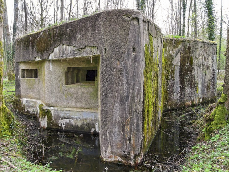 Ligne Maginot - A25 - PATTE D'OIE - (Blockhaus pour canon) - Façade Est - François PECHEUX