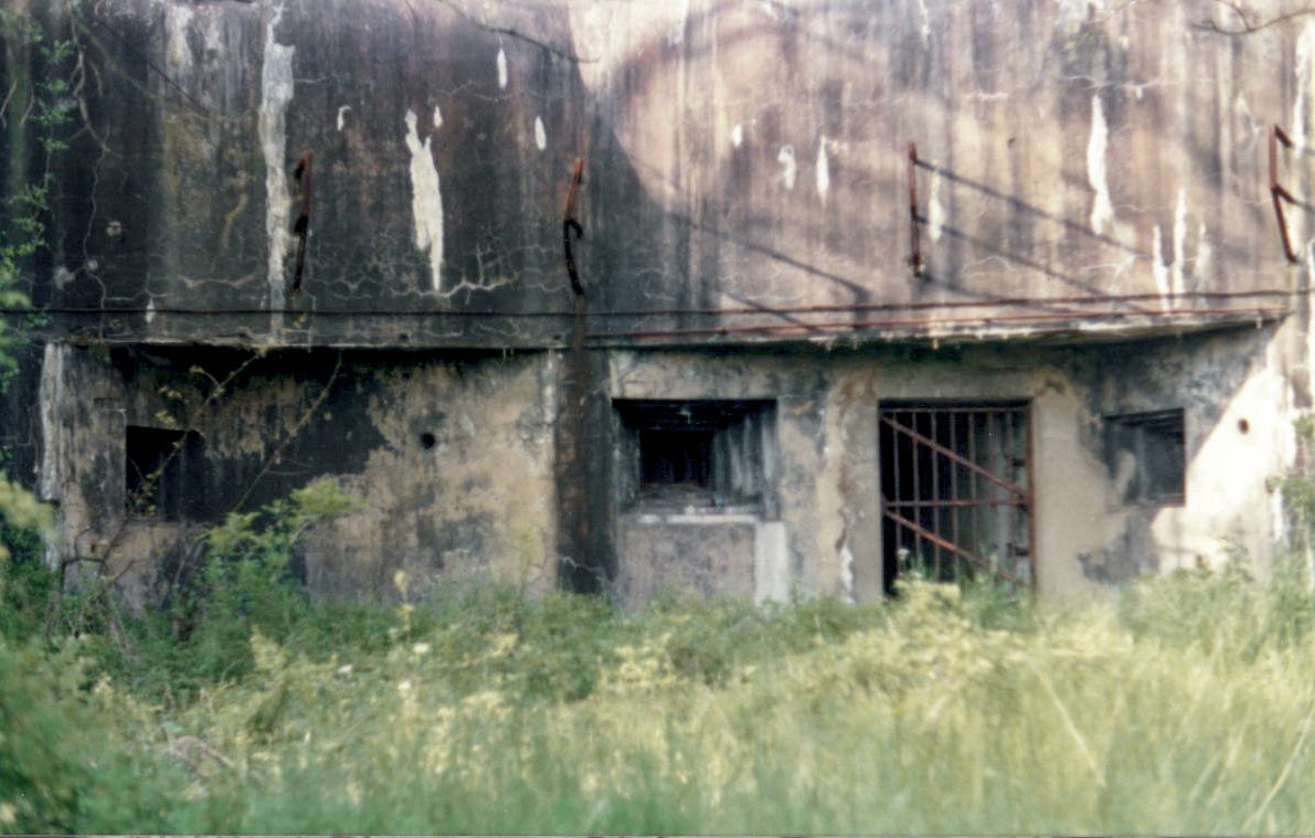 Ligne Maginot - ANZELING - A25 - (Ouvrage d'artillerie) - Entrée des hommes - sebach