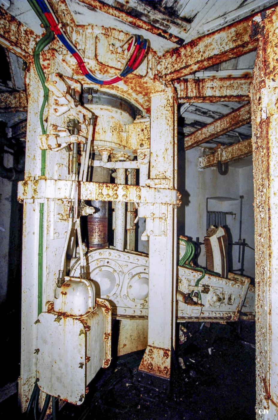 Ligne Maginot - ANZELING - A25 - (Ouvrage d'artillerie) - Bloc 3 - Lia VERMEULEN