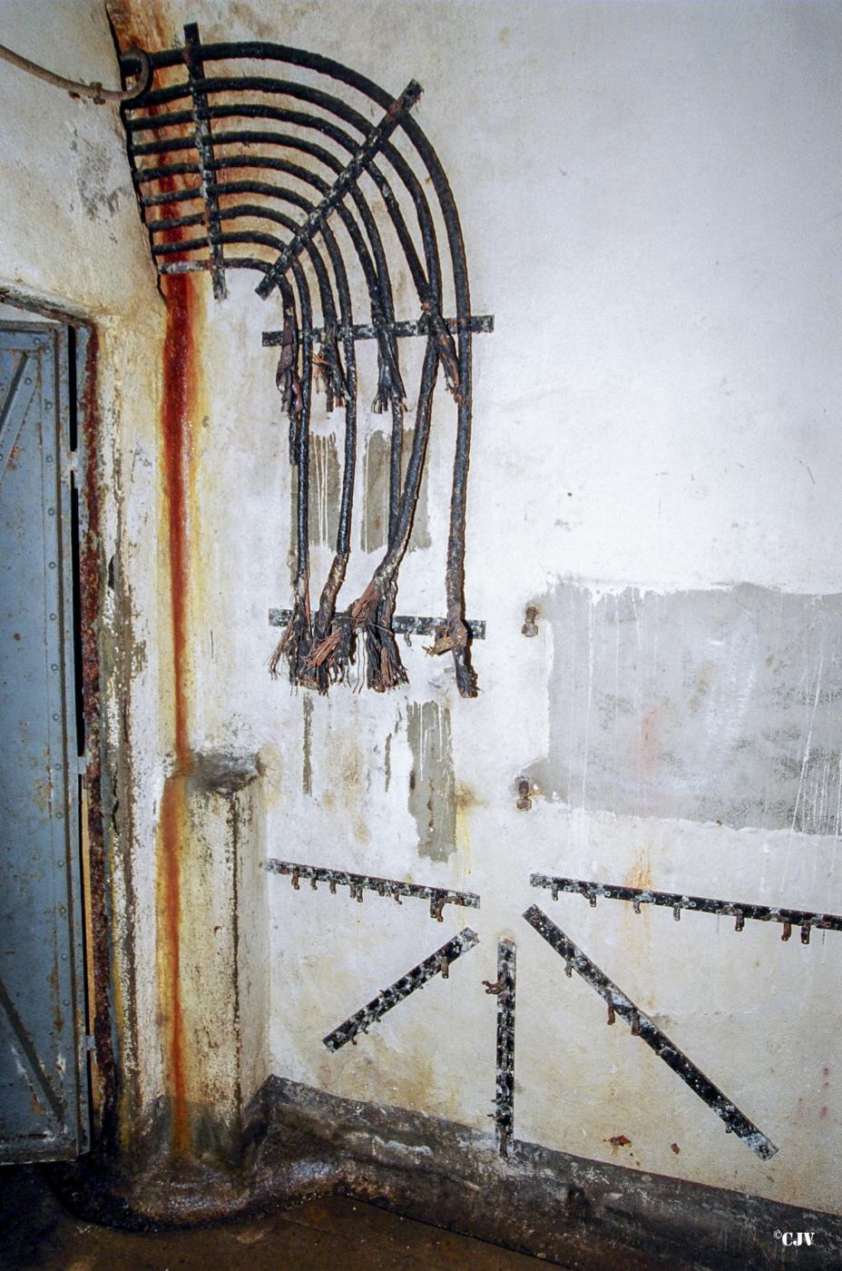 Ligne Maginot - ANZELING - A25 - (Ouvrage d'artillerie) - Bloc 4
Le central téléphonique du bloc - Lia VERMEULEN