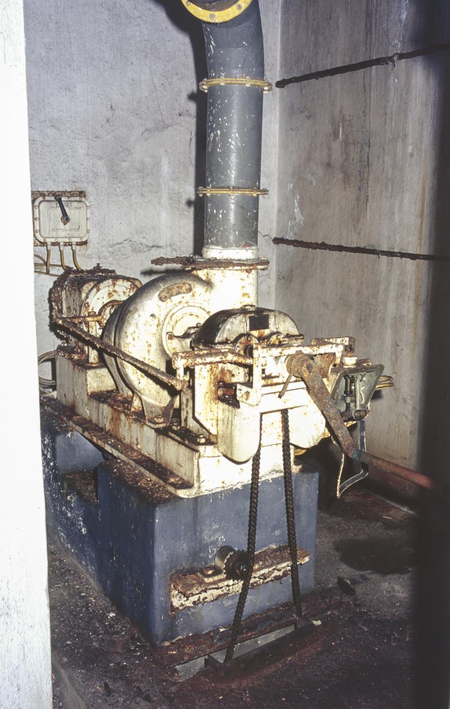 Ligne Maginot - ANZELING - A25 - (Ouvrage d'artillerie) - Bloc 5
Ventilateur - MANSUY Michel