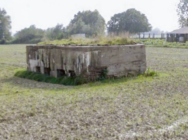 Ligne Maginot - BEF 740 - LE PLAQUET OUEST 2 - (Blockhaus pour arme infanterie) -  - Google StreetView