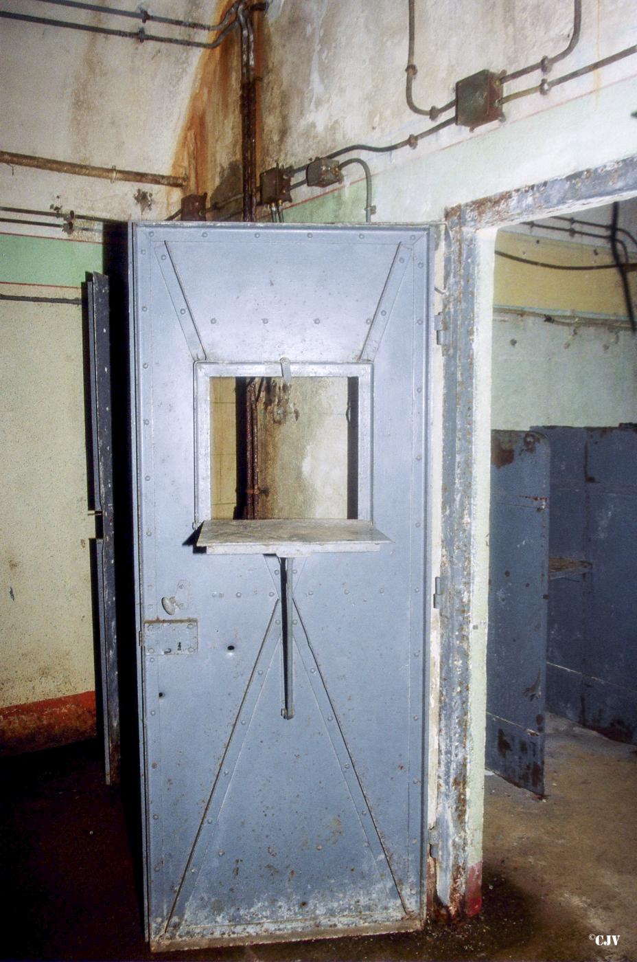 Ligne Maginot - ANZELING - A25 - (Ouvrage d'artillerie) - Le PC et CT - Lia VERMEULEN