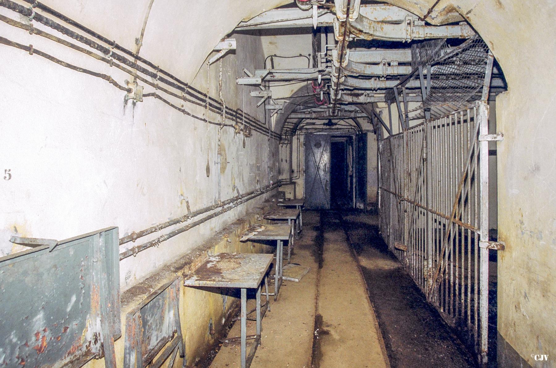 Ligne Maginot - ANZELING - A25 - (Ouvrage d'artillerie) - Bloc 7 - Lia VERMEULEN