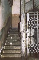 Ligne Maginot - ANZELING - A25 - (Ouvrage d'artillerie) - Bloc 7
Le monte-charge et l'escalier du bloc