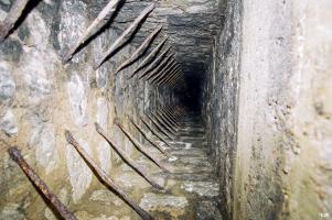 Ligne Maginot - ANZELING - A25 - (Ouvrage d'artillerie) - L'issue de secours de l'ouvrage dans la galerie d'entrée des câbles