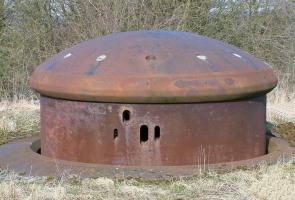 Ligne Maginot - DENTING - A28 - (Ouvrage d'infanterie) - Bloc 3
Tourelle de mitrailleuses