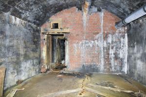 Ligne Maginot - FORT JEANNE D'ARC (3° ARMEE) - (PC de Région Fortifiée) - Batterie droite pour obusiers de 15 cm