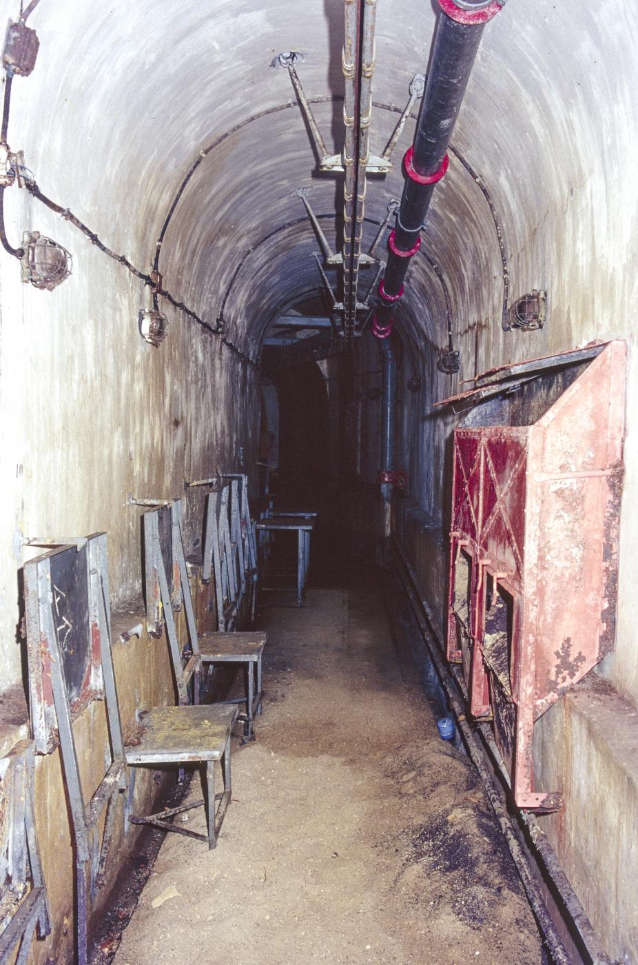 Ligne Maginot - ANZELING - A25 - (Ouvrage d'artillerie) - Bloc 7
Couloir - MANSUY Michel