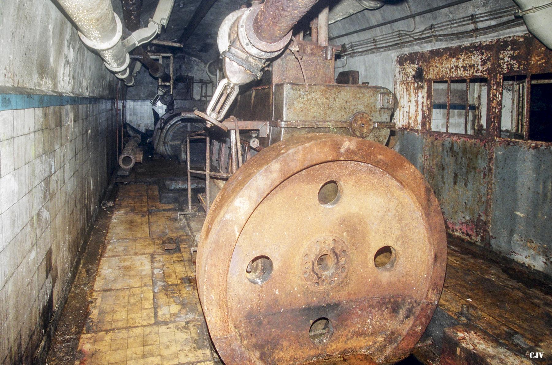 Ligne Maginot - ANZELING - A25 - (Ouvrage d'artillerie) - Usine électrique - Lia VERMEULEN