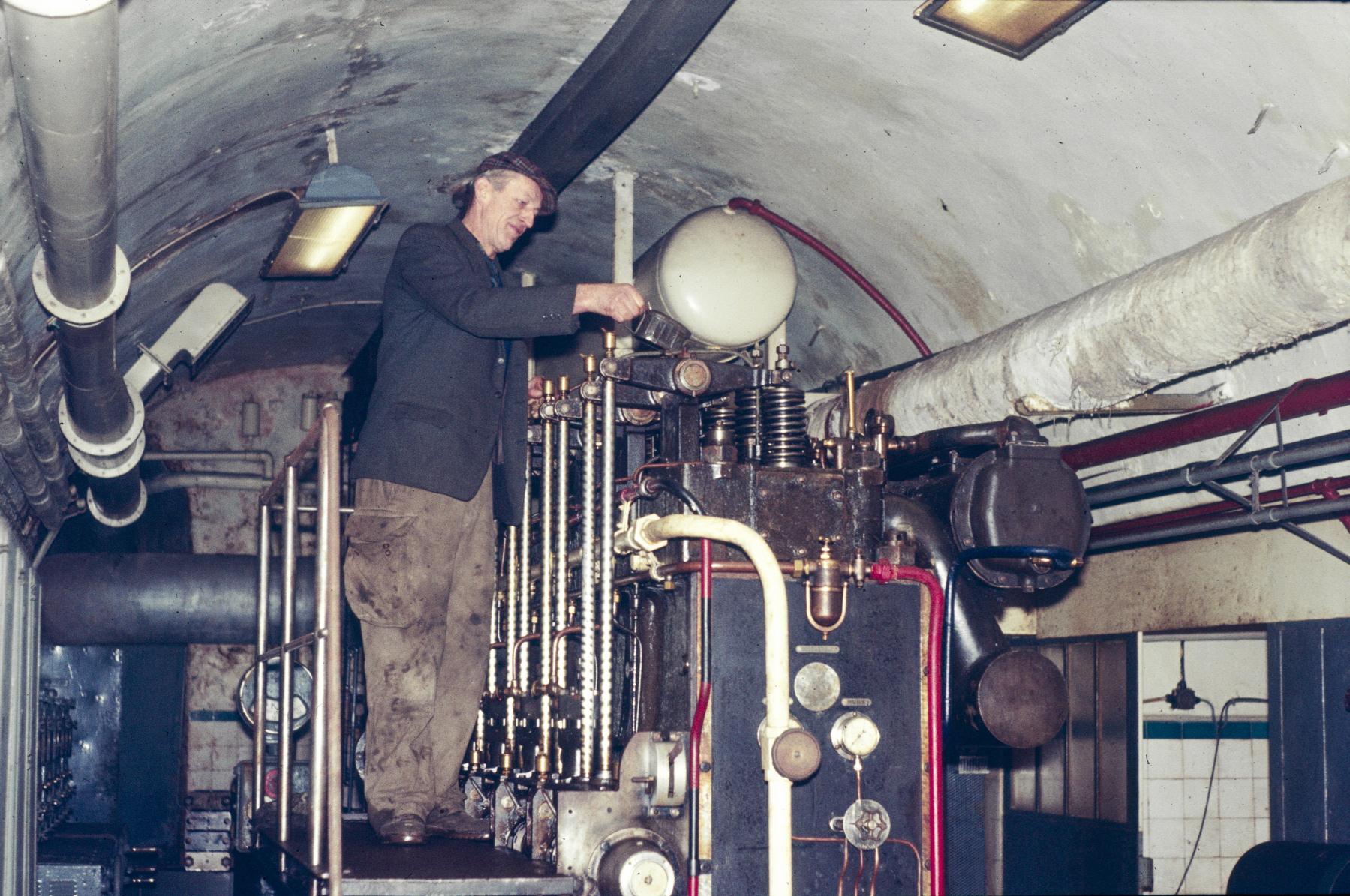 Ligne Maginot - ANZELING - A25 - (Ouvrage d'artillerie) - Usine électrique - MANSUY Michel