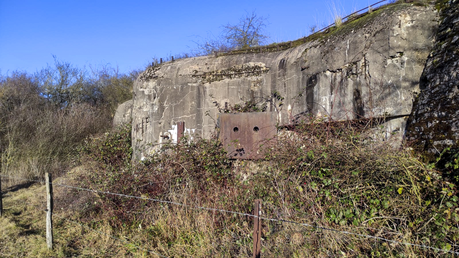 Ligne Maginot - DENTING - A28 - (Ouvrage d'infanterie) - Bloc 1
Façade du bloc - BlackMamba73
