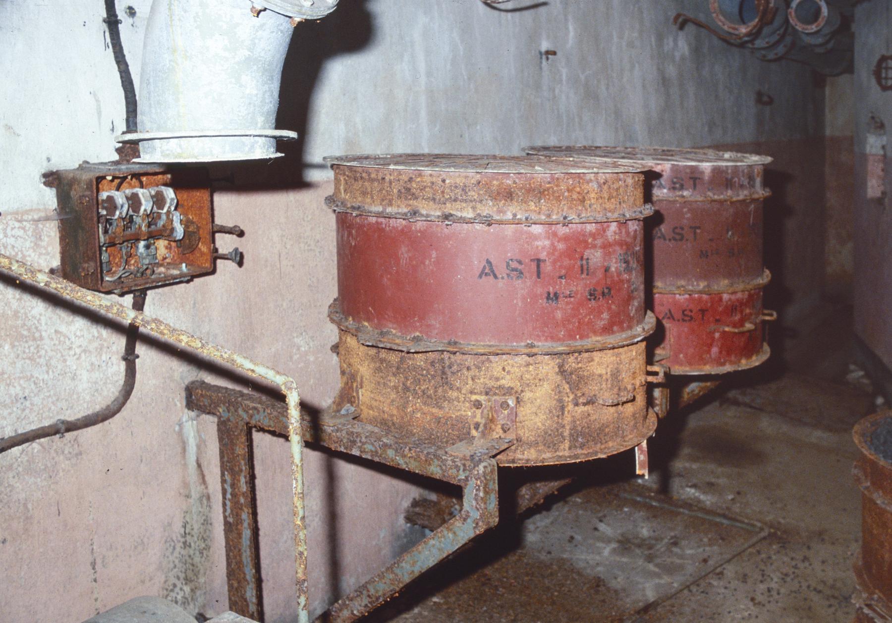 Ligne Maginot - DENTING - A28 - (Ouvrage d'infanterie) - Bloc 2
Les filtres - MANSUY Michel