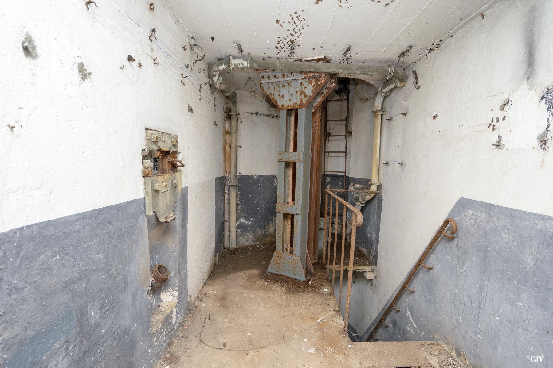 Ligne Maginot - MENSKIRCH - C57 - (Casemate d'infanterie - double) -  - Lia VERMEULEN