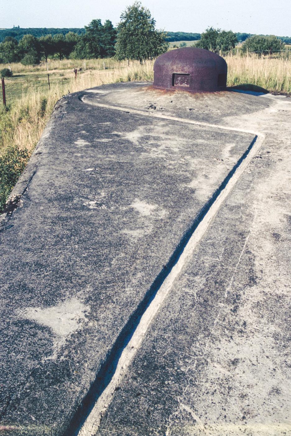 Ligne Maginot - MENSKIRCH - C57 - (Casemate d'infanterie - double) - Gouttière pour l'évacuation de l'eau - MANSUY Michel