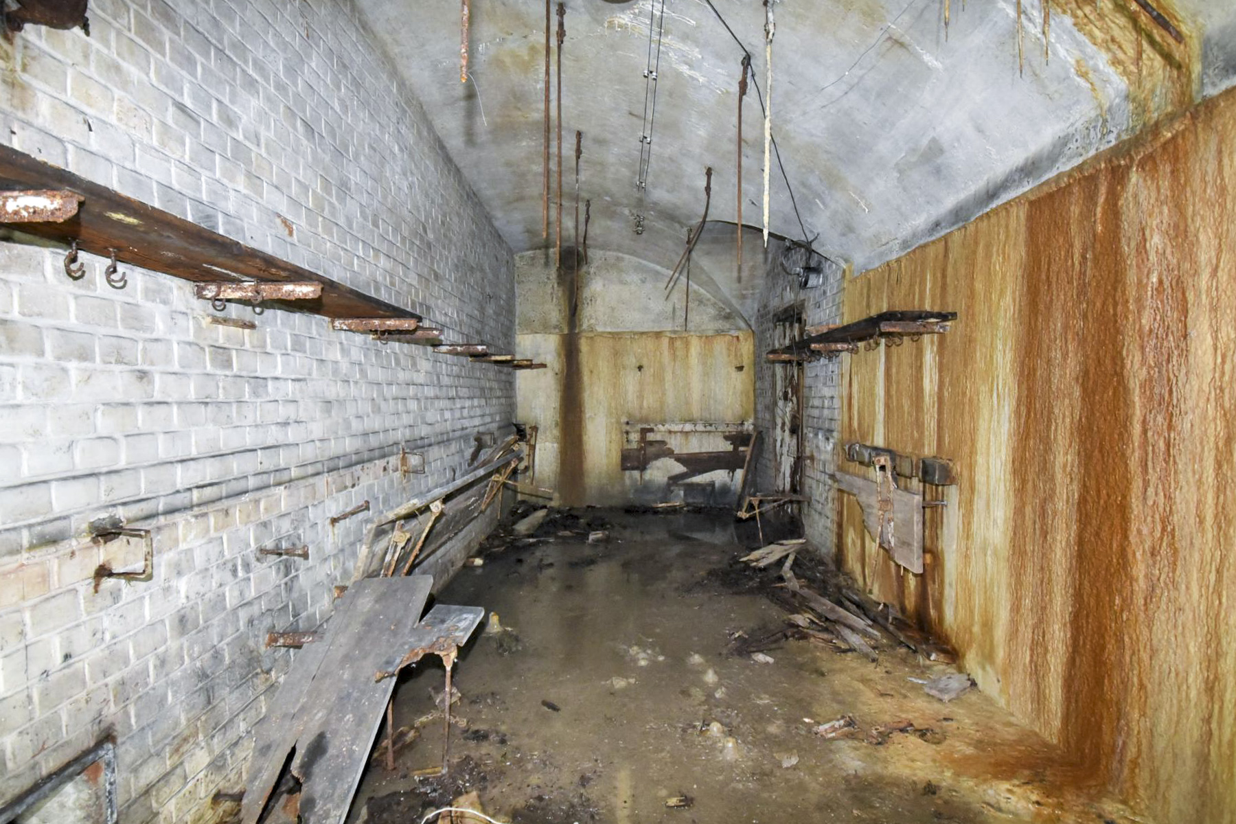 Ligne Maginot - FORT JEANNE D'ARC (3° ARMEE) - (PC de Région Fortifiée) - Batterie gauche pour obusiers de 15 cm - Ludovic KNAPP