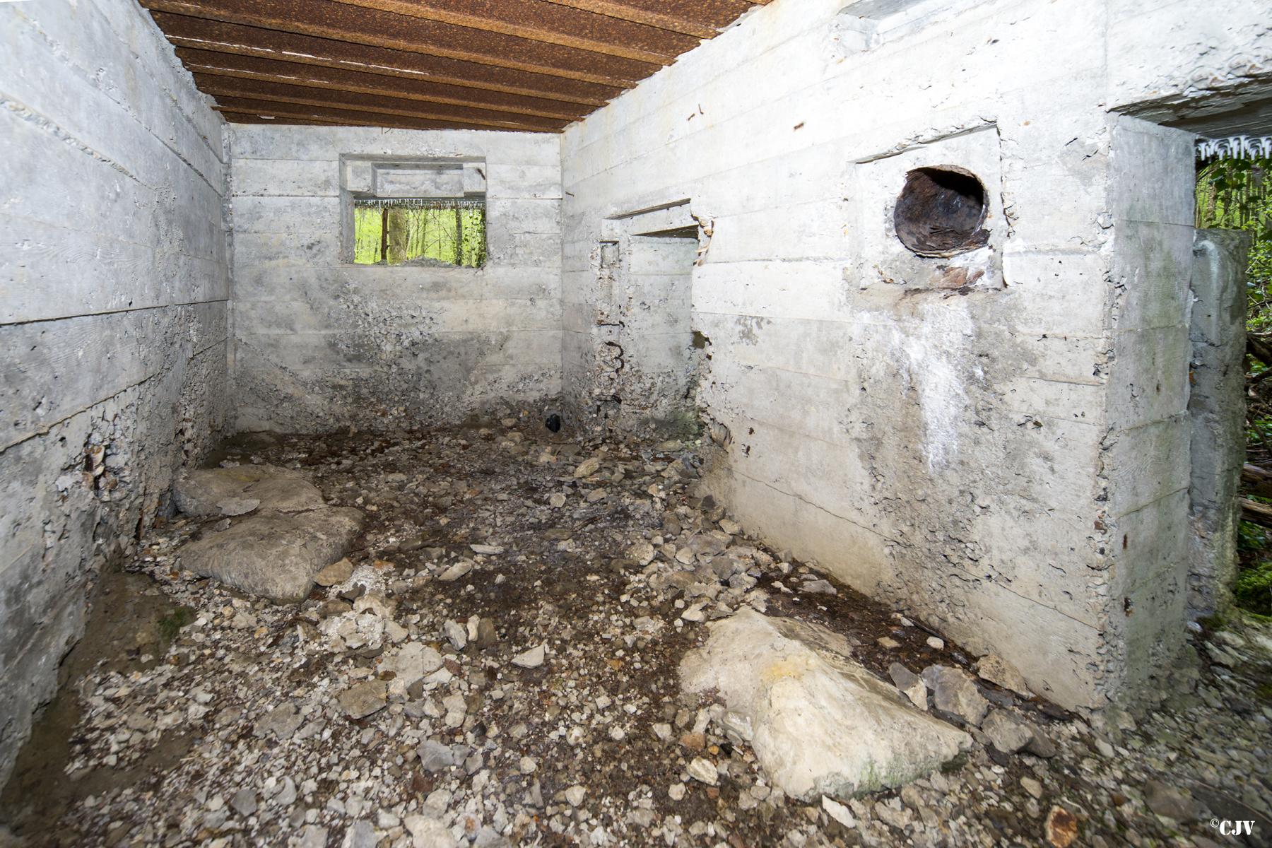 Ligne Maginot - A22 - ACCACIA - (Blockhaus pour canon) - Les entrées - Lia VERMEULEN