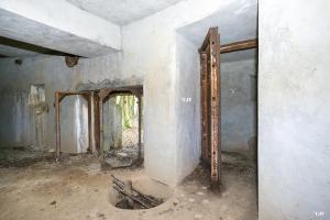 Ligne Maginot - A32 - LA CARRIERE - (Blockhaus pour canon) - 