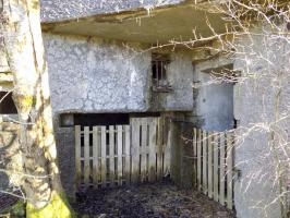 Ligne Maginot - A58 - HIRAUMONT NORD - (Blockhaus pour canon) - Face gauche, les entrées