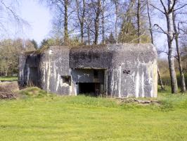 Ligne Maginot - A59 - HIRAUMONT SUD - (Blockhaus pour canon) - Face gauche, les entrées