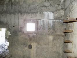 Ligne Maginot - A60 - CENSE PICART - (Blockhaus pour canon) - Créneau FM par l'entrée AC